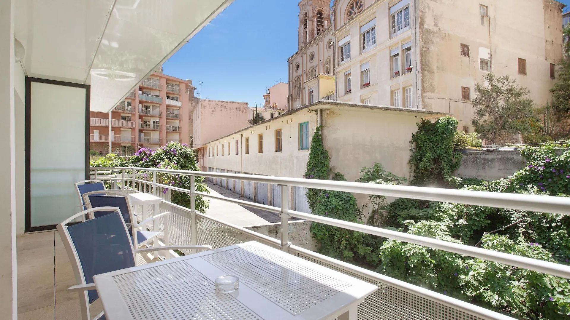 Appart'Hotel Odalys City - Monaco Les Hauts De La Principaute Beausoleil
