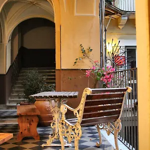 *** Panzió Cortile Stesicoro Olaszország