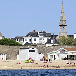 hotel-de-la-citadelle-port-louis.inbrittany.com/